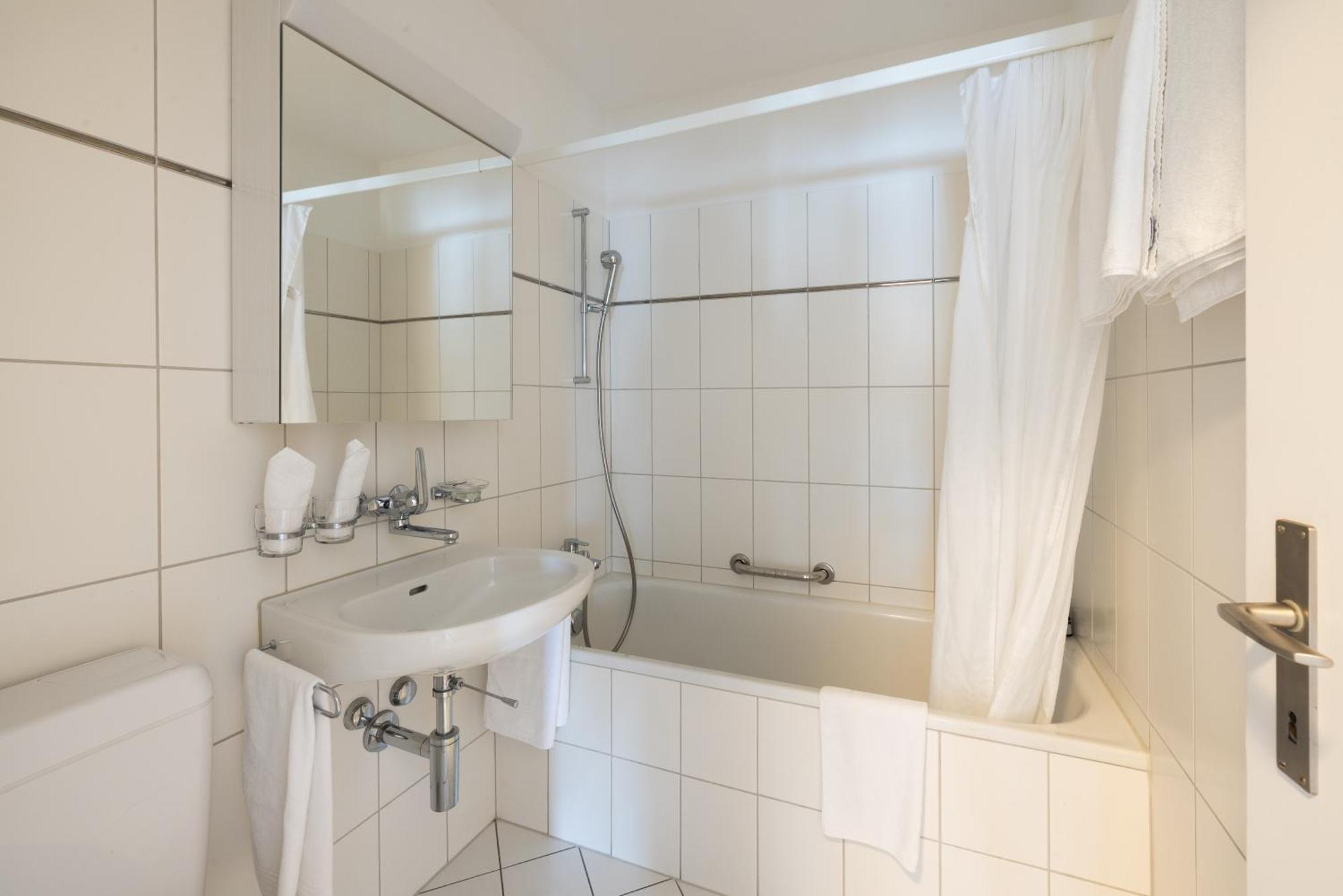 ציריך Ema House Serviced Apartments Aussersihl מראה חיצוני תמונה